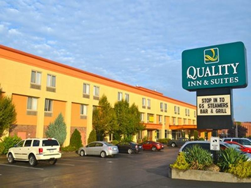 Clarion Hotel & Suites Riverfront Oswego Ngoại thất bức ảnh